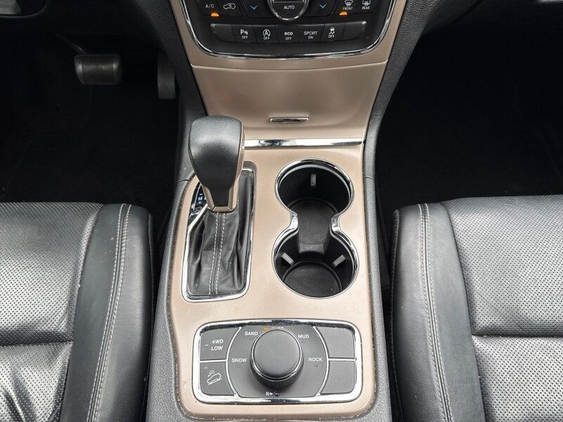 2017 Jeep Grand Cherokee Limited 4WD w/ Luxury Group II Arlington VA