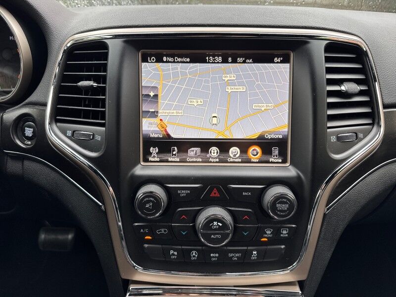 2017 Jeep Grand Cherokee Limited 4WD w/ Luxury Group II Arlington VA