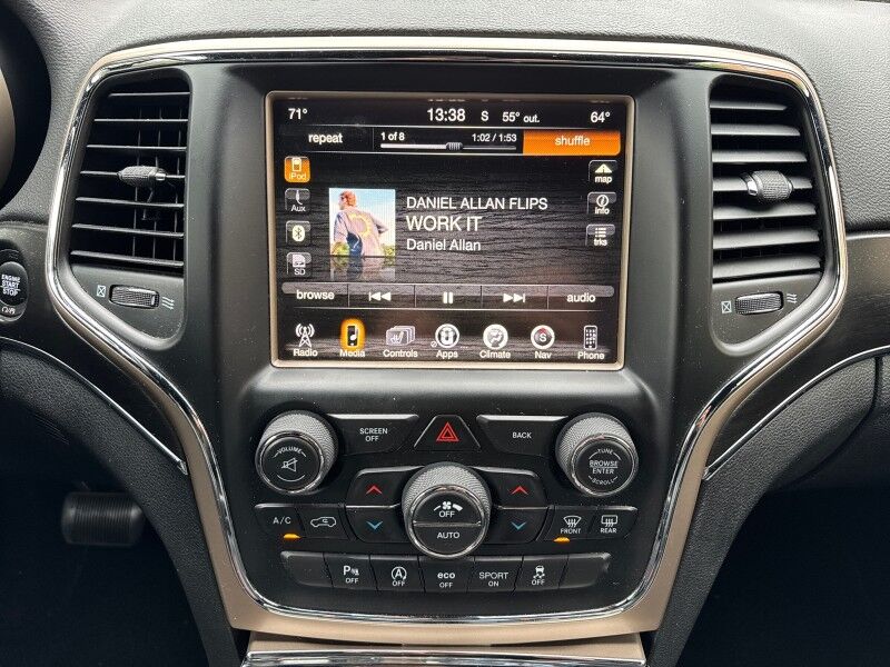 2017 Jeep Grand Cherokee Limited 4WD w/ Luxury Group II Arlington VA