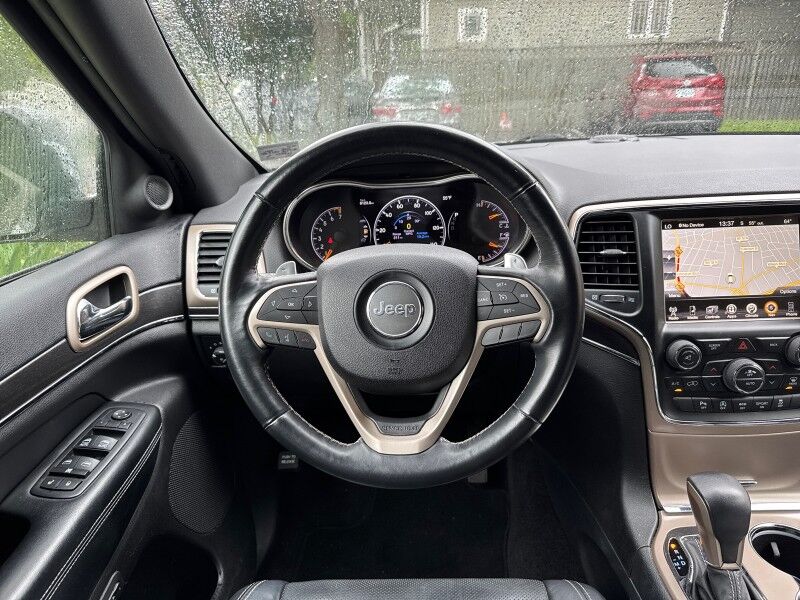 2017 Jeep Grand Cherokee Limited 4WD w/ Luxury Group II Arlington VA
