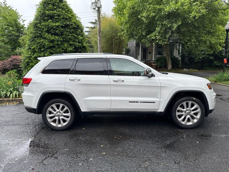 2017 Jeep Grand Cherokee Limited 4WD w/ Luxury Group II Arlington VA