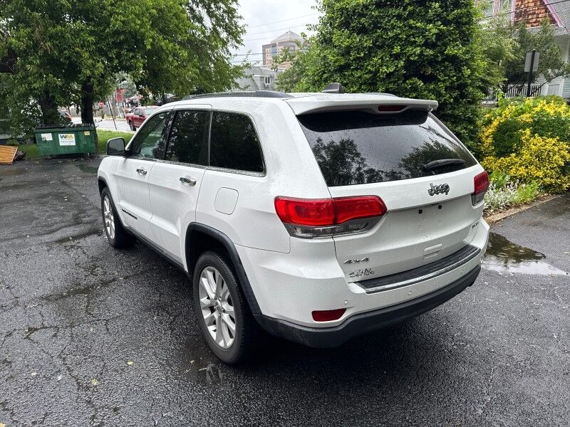 2017 Jeep Grand Cherokee Limited 4WD w/ Luxury Group II Arlington VA