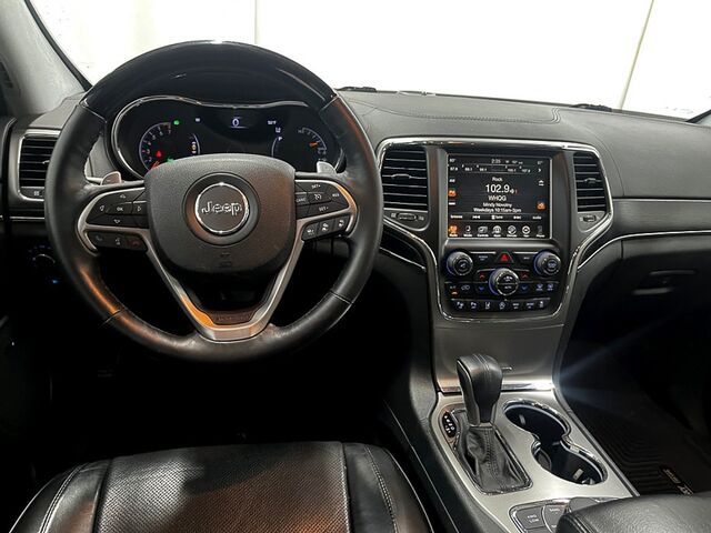 2017 Jeep Grand Cherokee Summit Oshkosh WI