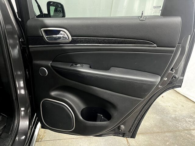 2017 Jeep Grand Cherokee Summit Oshkosh WI