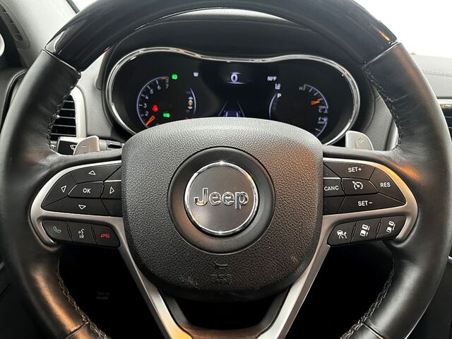 2017 Jeep Grand Cherokee Summit Oshkosh WI