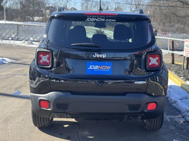 2017 Jeep Renegade Latitude Akron OH