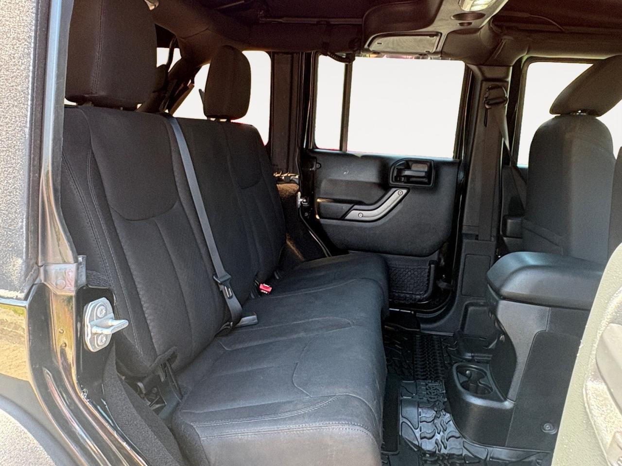 2017 Jeep Wrangler Unlimited Sport, RUNNING BOARDS, TOW PACKAGE, FENDER FLARES, POWER HEATED MIRRORS, SOFT TOP, USB AUX PORT, ONLY 51K MILES, GET THIS JEEP ON THE ROAD! Virginia Beach VA 2017 Jeep Wrangler Unlimited Sport, RUNNING BOARDS, TOW PACKAGE, FENDER FLARES, POWER HEATED MIRRORS, SOFT TOP, USB AUX PORT, ONLY 51K MILES, GET THIS JEEP ON THE ROAD! Virginia Beach VA