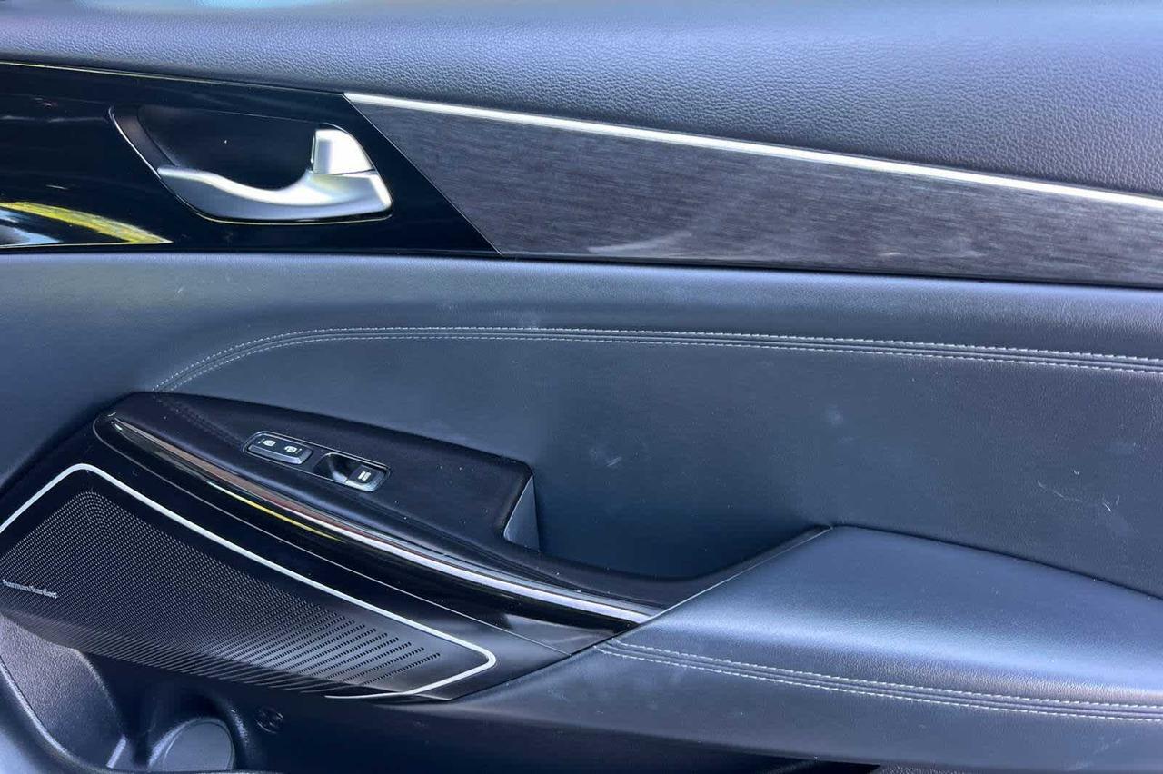 2017 Kia Cadenza Limited Roseville CA