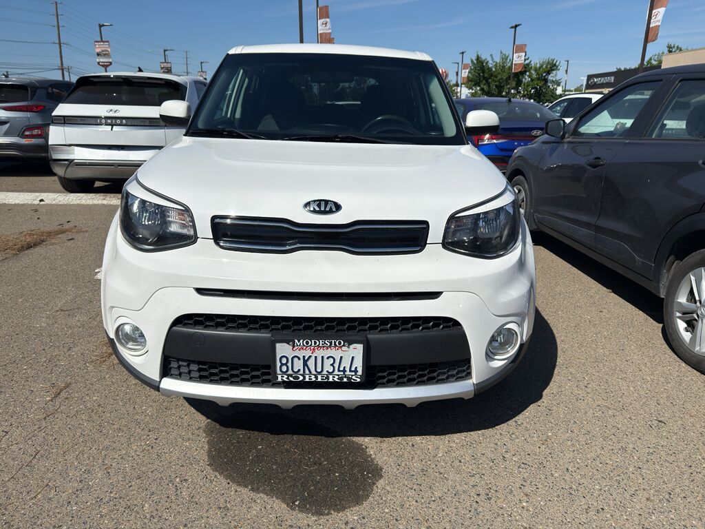 2017 Kia Soul + 2017 Kia Soul +