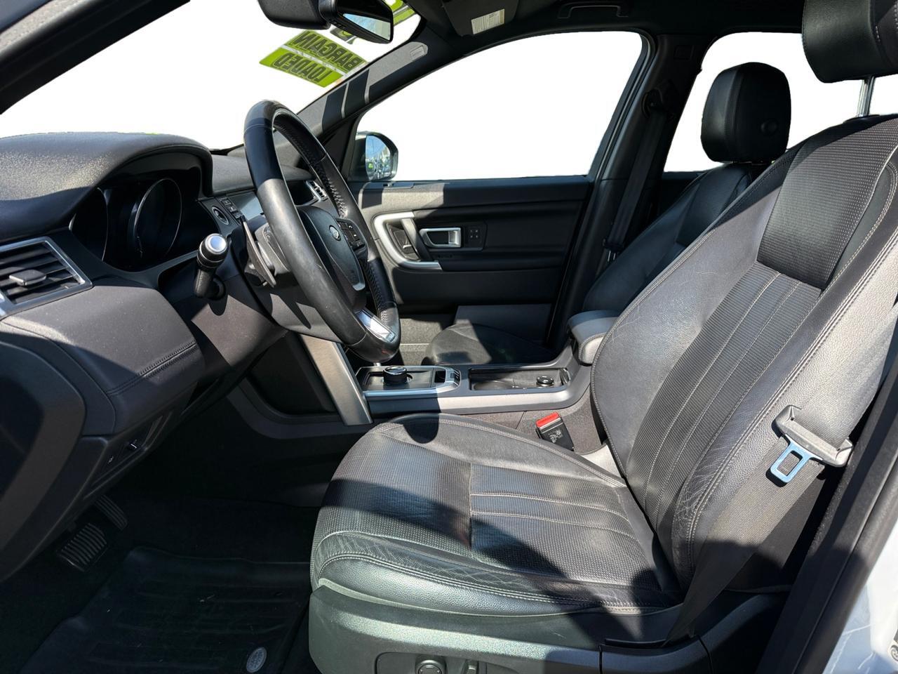 2017 LAND ROVER DISCOVERY SPORT HSE Kansas City MO 2017 LAND ROVER DISCOVERY SPORT HSE Kansas City MO