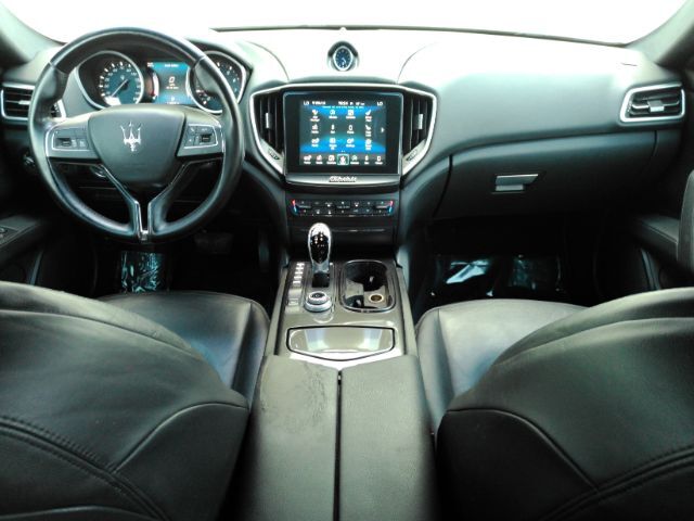 2017 Maserati Ghibli Base 2017 Maserati Ghibli Base