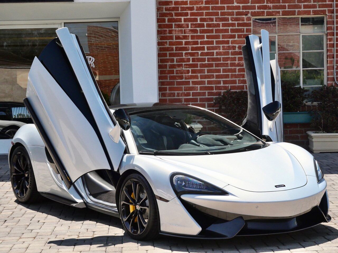 2017 McLaren 570GT Lawrence KS
