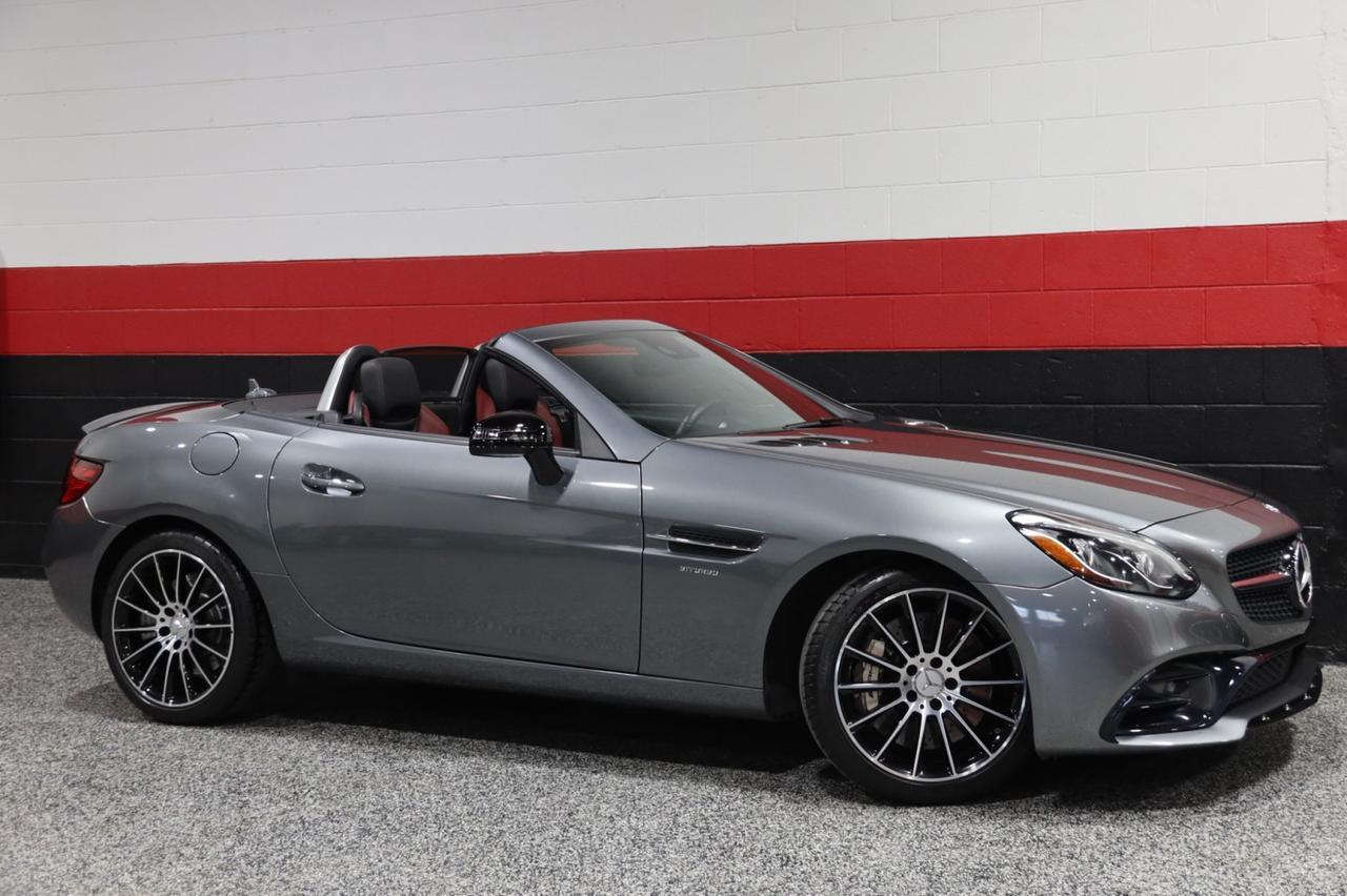 2017 Mercedes-Benz AMG SLC 43 W/Night Package 2Dr Convertible 2017 Mercedes-Benz AMG SLC 43 W/Night Package 2Dr Convertible