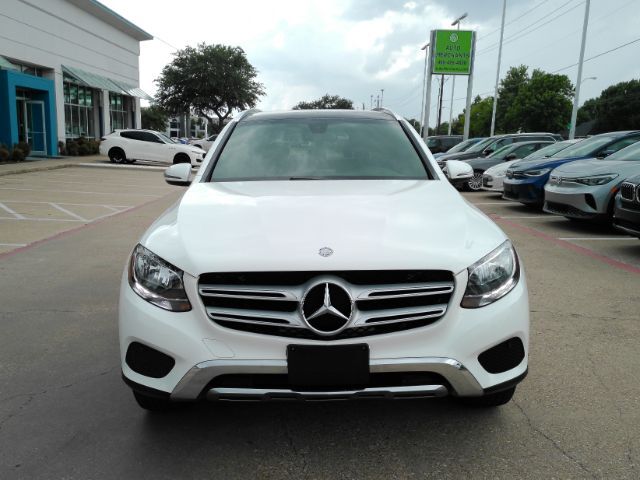 2017 Mercedes-Benz GLC 300 4MATIC 2017 Mercedes-Benz GLC 300 4MATIC