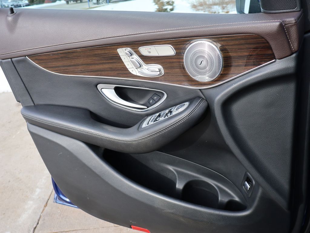 2017 Mercedes-Benz GLC GLC 300