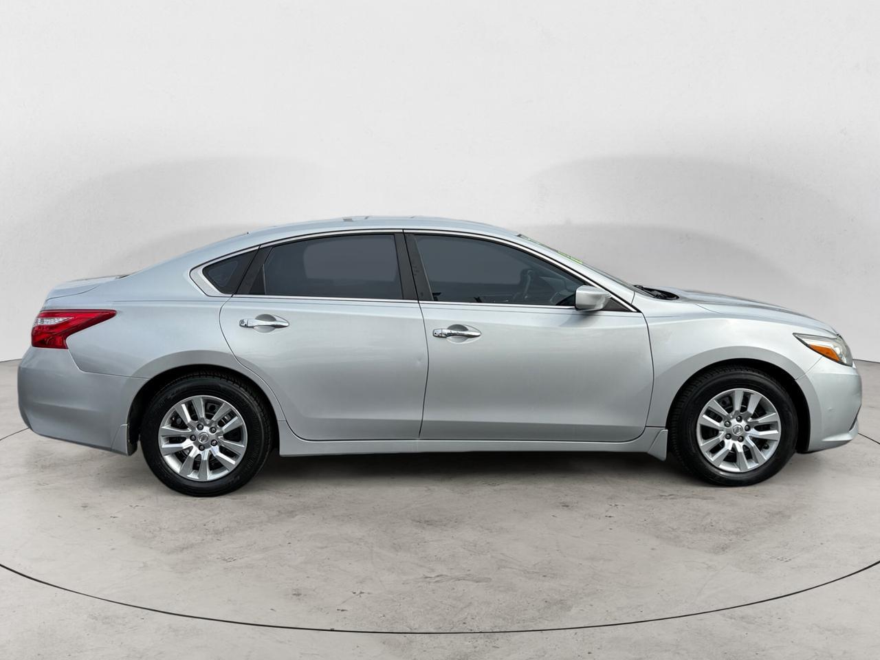 2017 NISSAN ALTIMA 2.5; 2.5 S; 2 Kansas City MO 2017 NISSAN ALTIMA 2.5; 2.5 S; 2 Kansas City MO