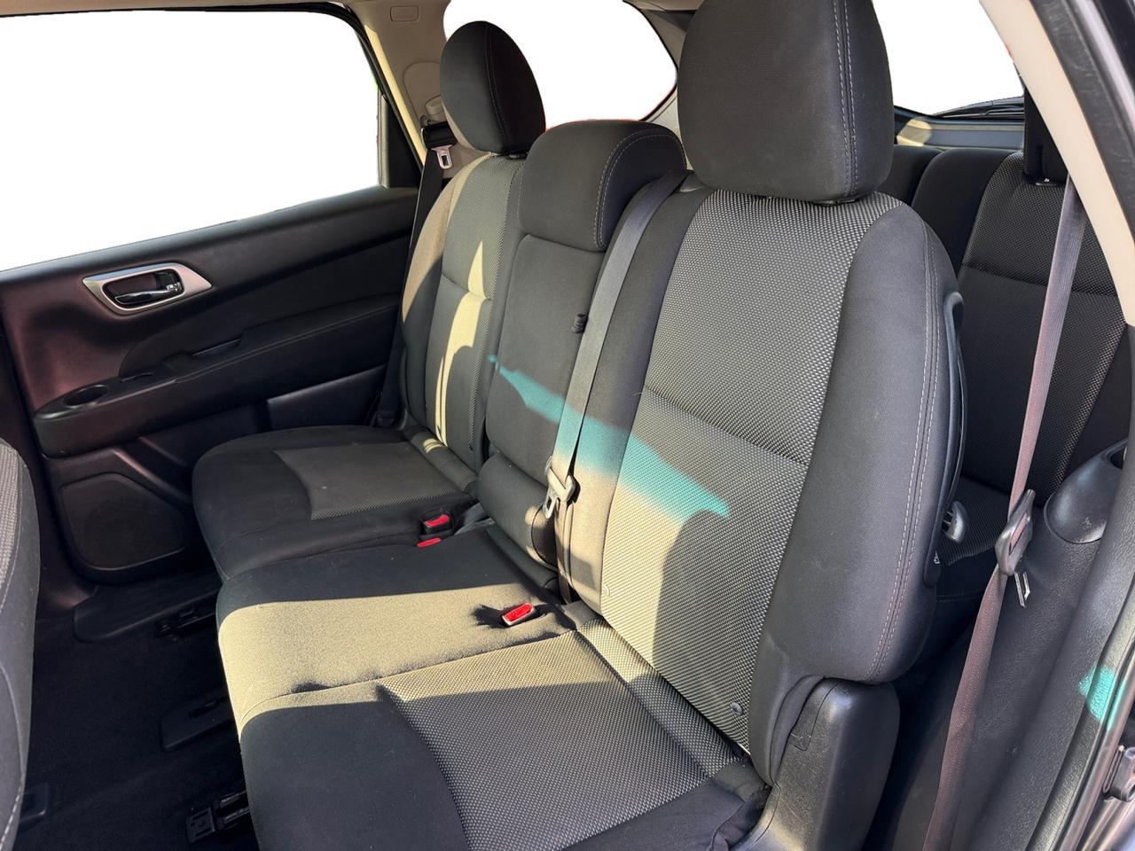 2017 NISSAN PATHFINDER S; SL; PL Kansas City MO 2017 NISSAN PATHFINDER S; SL; PL Kansas City MO