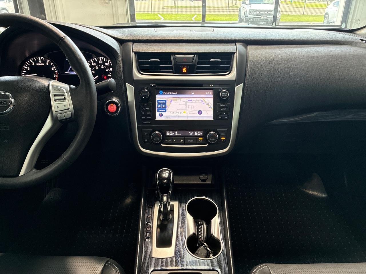 2017 Nissan Altima 2.5 SL, Technology Pkg, Moonroof Pkg, LED Fog Lights, Illuminated Kick Plates Houston TX 2017 Nissan Altima 2.5 SL, Technology Pkg, Moonroof Pkg, LED Fog Lights, Illuminated Kick Plates Houston TX