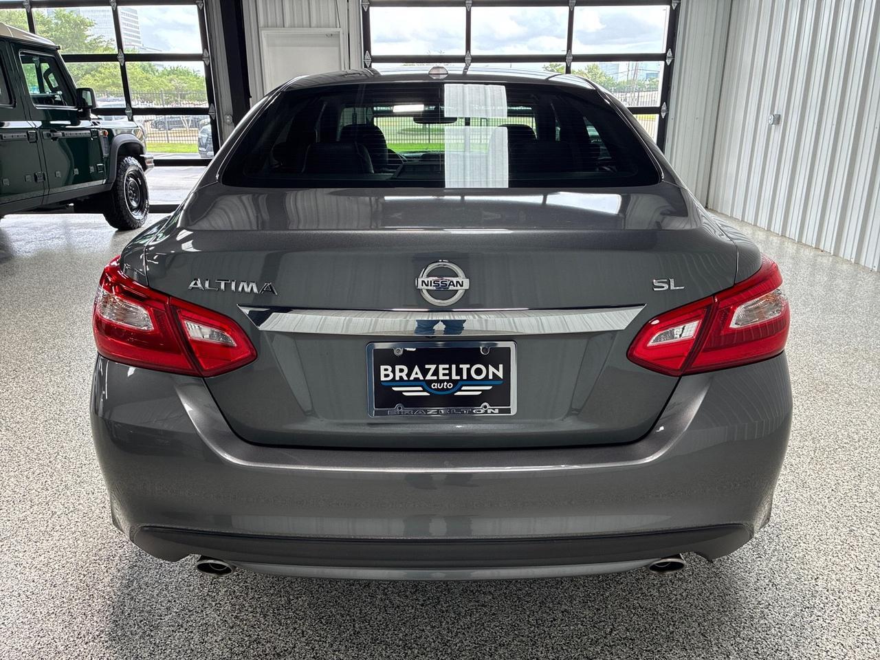 2017 Nissan Altima 2.5 SL, Technology Pkg, Moonroof Pkg, LED Fog Lights, Illuminated Kick Plates Houston TX 2017 Nissan Altima 2.5 SL, Technology Pkg, Moonroof Pkg, LED Fog Lights, Illuminated Kick Plates Houston TX
