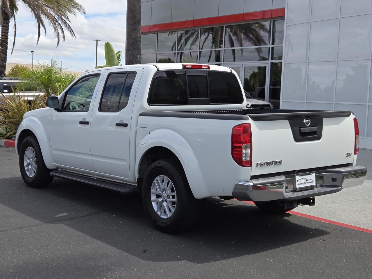 2017 Nissan FRONTIER CREW CAB SV V6 Vacaville CA 2017 Nissan FRONTIER CREW CAB SV V6 Vacaville CA