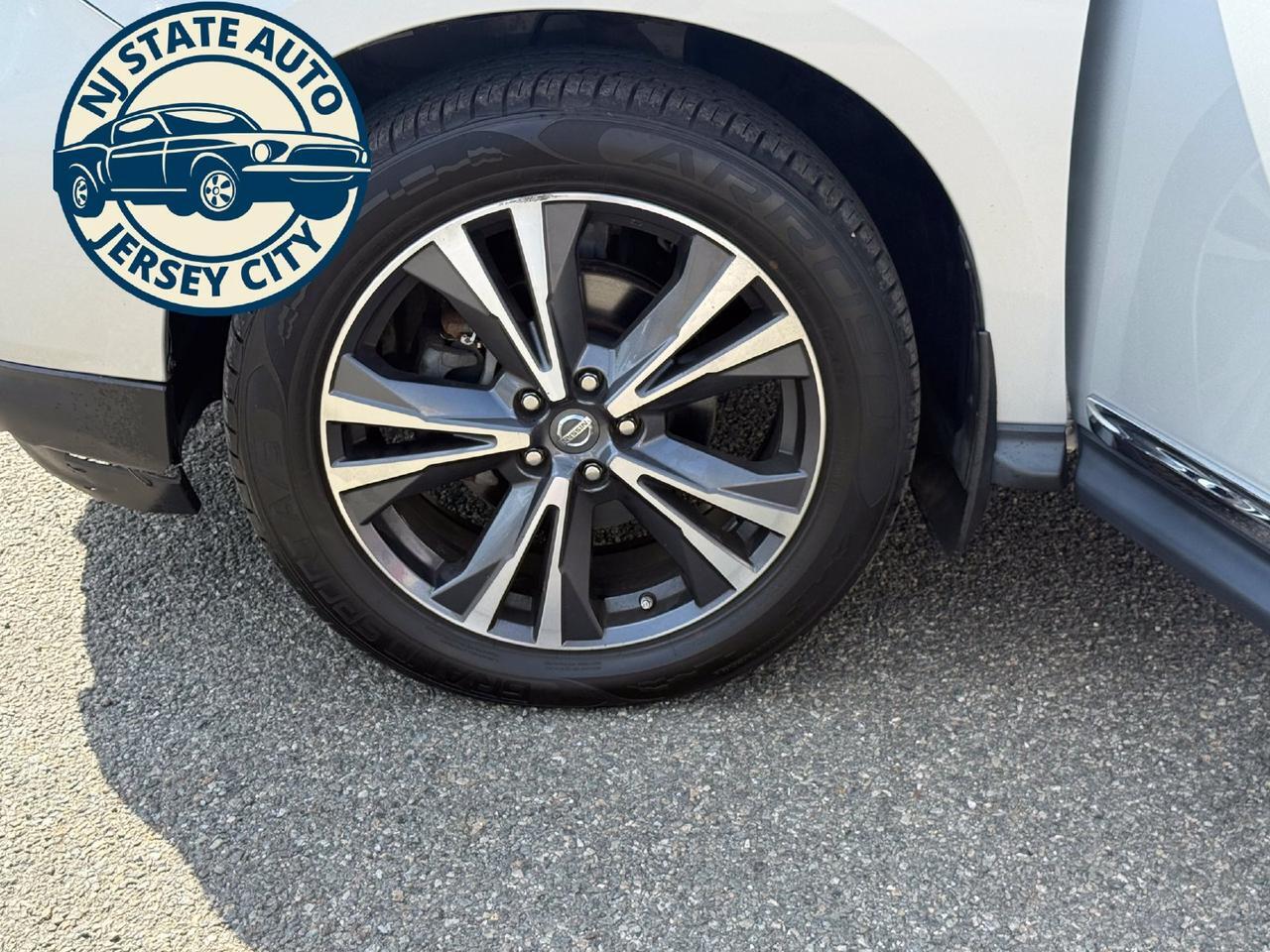 2017 Nissan Pathfinder Platinum Jersey City NJ 2017 Nissan Pathfinder Platinum Jersey City NJ