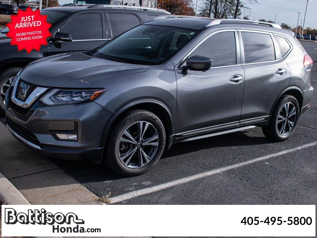 2017 Nissan Rogue SL