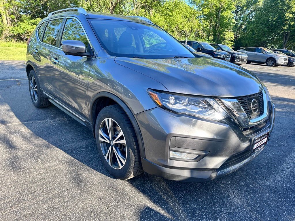 2017 Nissan Rogue SL