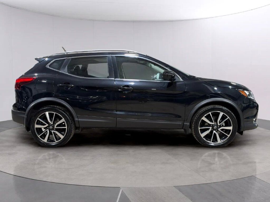 2017 Nissan Rogue Sport SL