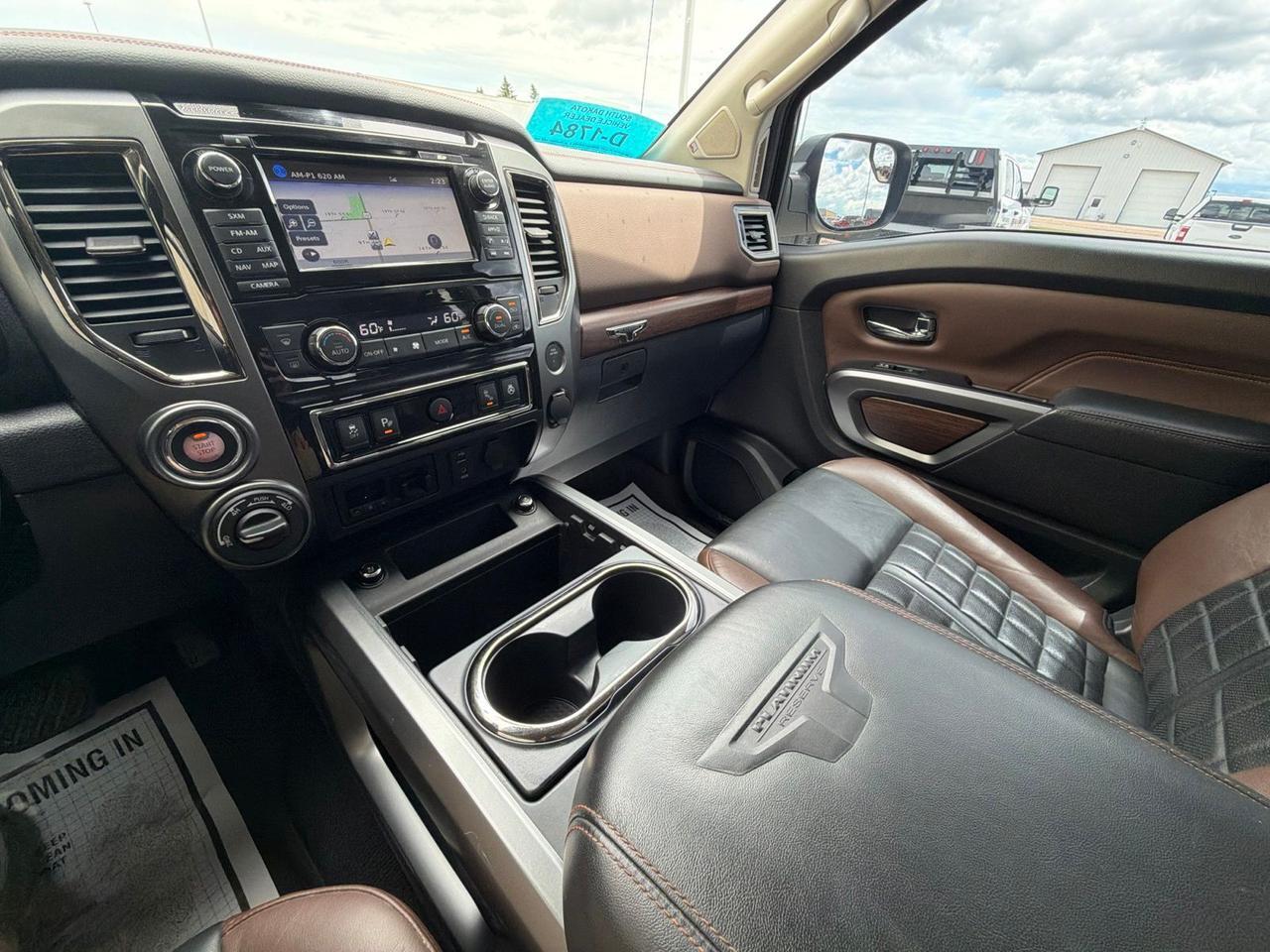 2017 Nissan Titan Platinum Reserve Watertown SD 2017 Nissan Titan Platinum Reserve Watertown SD