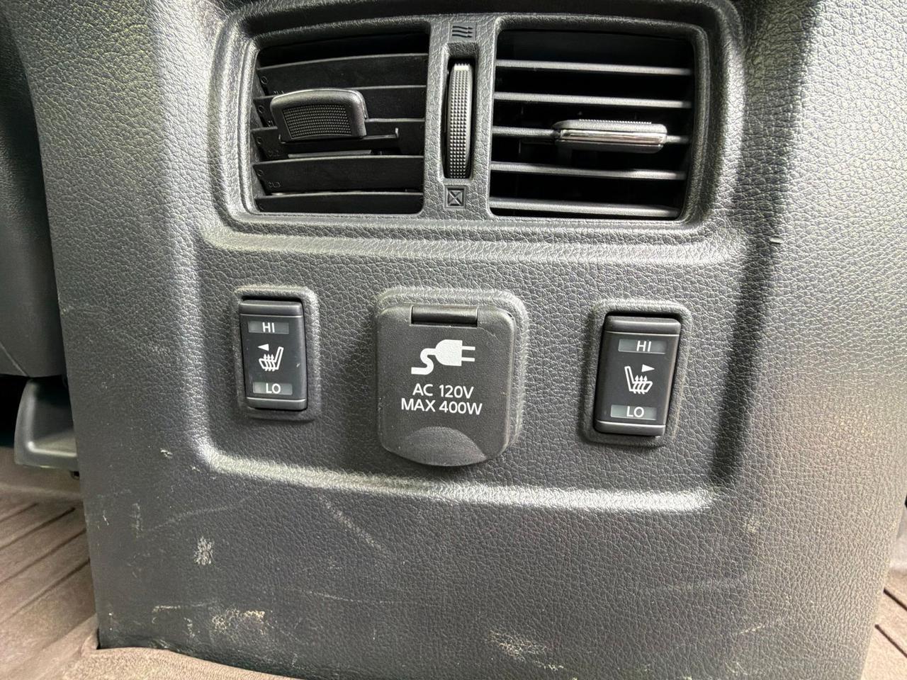 2017 Nissan Titan Platinum Reserve Watertown SD 2017 Nissan Titan Platinum Reserve Watertown SD