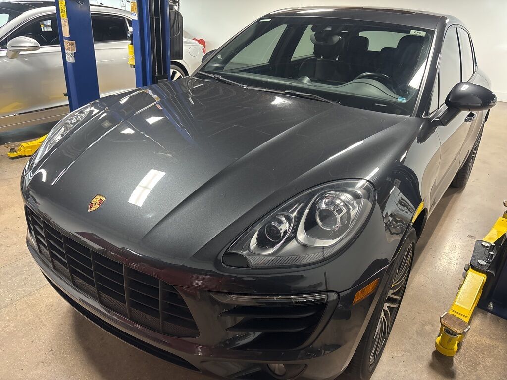 2017 Porsche Macan Base