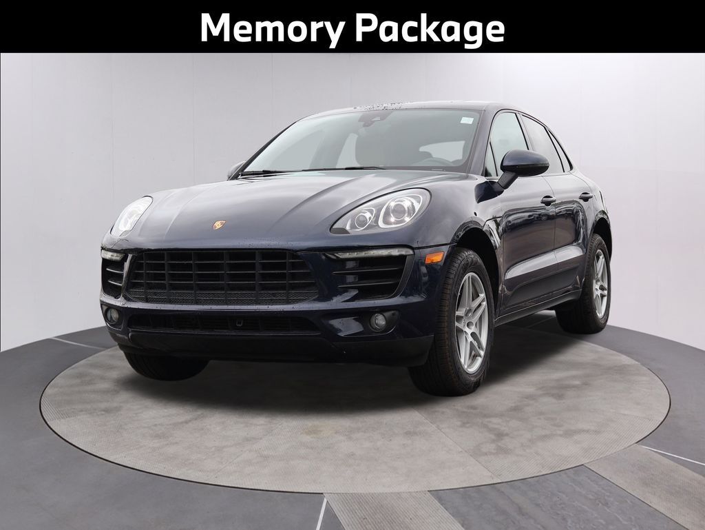 2017 Porsche Macan Base