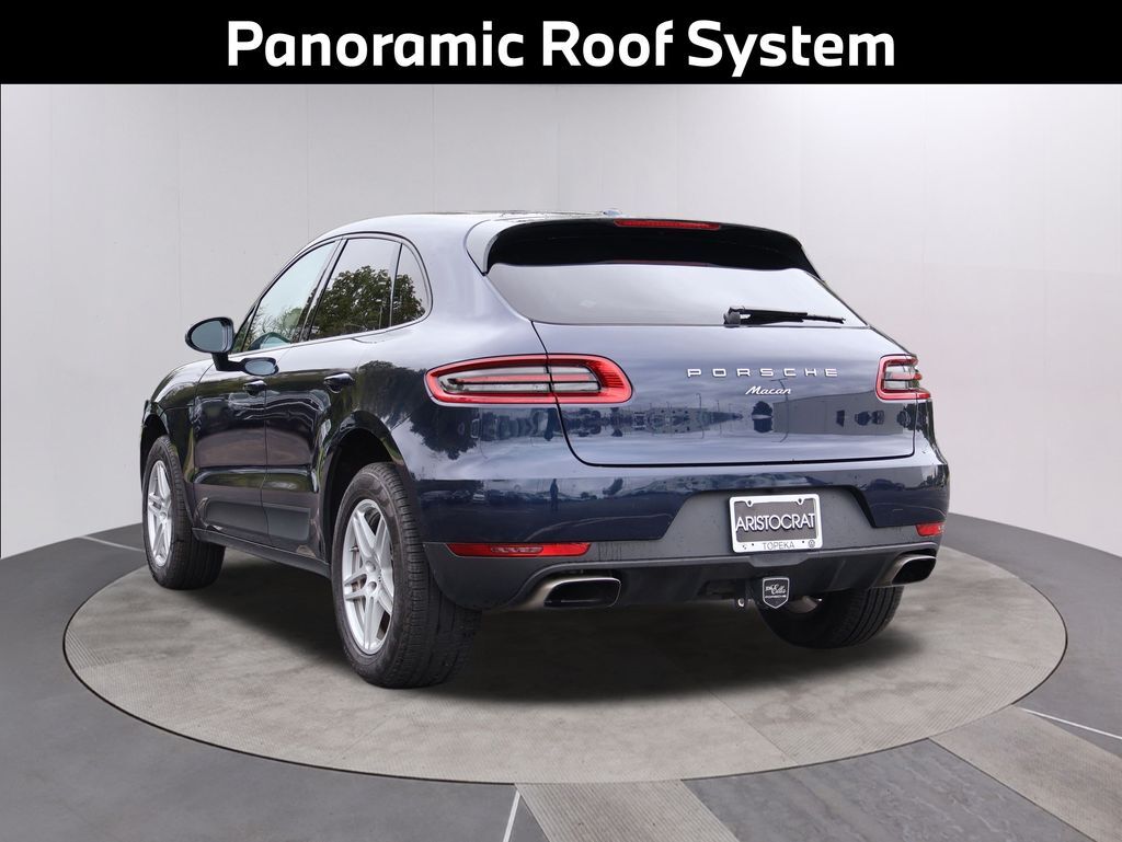 2017 Porsche Macan Base