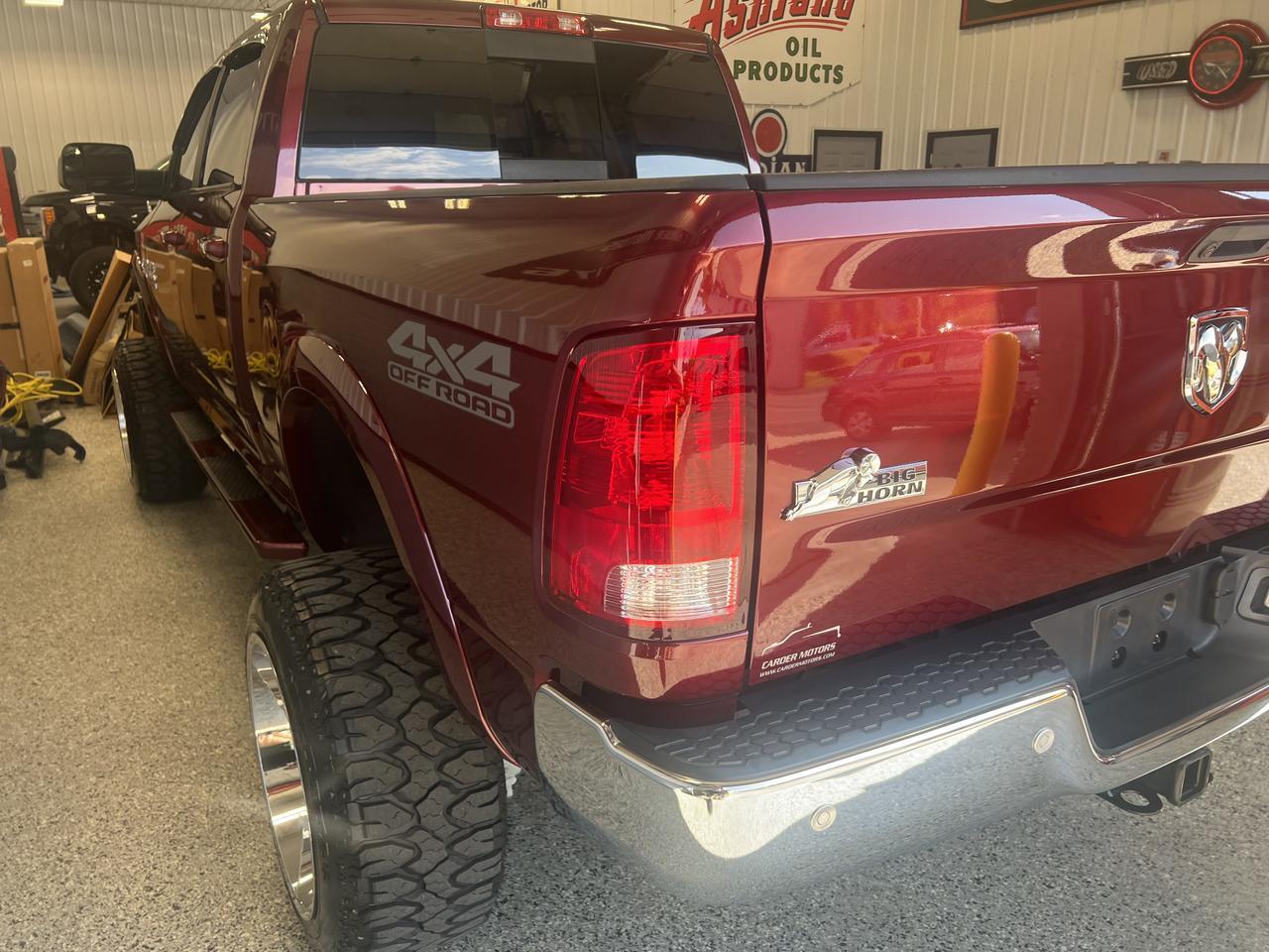 RAM2500 CREW CAB 4X45