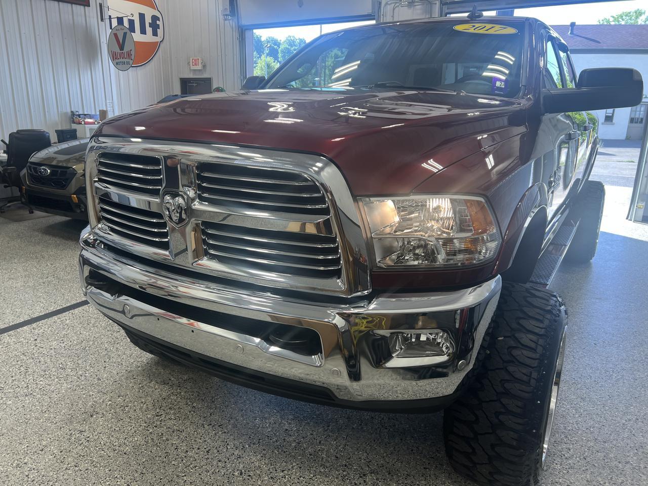 RAM2500 CREW CAB 4X44