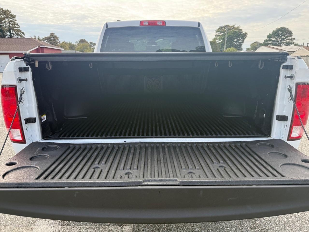 2017 Ram 1500 Express, TONNEAU COVER, BLUETOOTH, POWER/HEATED MIRRORS, BED LINER, TOW PACKAGE, BACKUP CAMERA, REMOTE KEYLESS ENTRY, LOW MILES, COME AND TEST DRIVE TODAY! Norfolk VA 2017 Ram 1500 Express, TONNEAU COVER, BLUETOOTH, POWER/HEATED MIRRORS, BED LINER, TOW PACKAGE, BACKUP CAMERA, REMOTE KEYLESS ENTRY, LOW MILES, COME AND TEST DRIVE TODAY! Norfolk VA