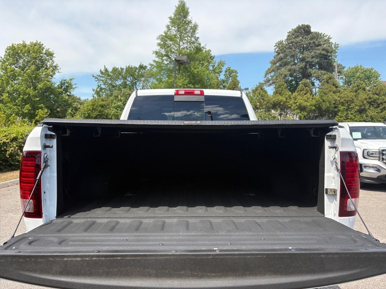 2017 Ram 2500 Laramie, RUNNING BOARDS, 5TH WHEEL/GOOSENECK TOW PACKAGE, HEATED & VENTILATED SEATS, BACKUP CAMERA. PARKING SENSORS, LIFTED, BRUSH GUARD, LOW MILES, CLEAN CARFAX, THIS TRUCK IS READY TO WORK! Virginia Beach VA 2017 Ram 2500 Laramie, RUNNING BOARDS, 5TH WHEEL/GOOSENECK TOW PACKAGE, HEATED & VENTILATED SEATS, BACKUP CAMERA. PARKING SENSORS, LIFTED, BRUSH GUARD, LOW MILES, CLEAN CARFAX, THIS TRUCK IS READY TO WORK! Virginia Beach VA