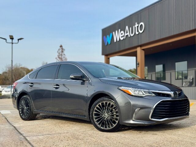 2017 Toyota Avalon XLE Touring's photo