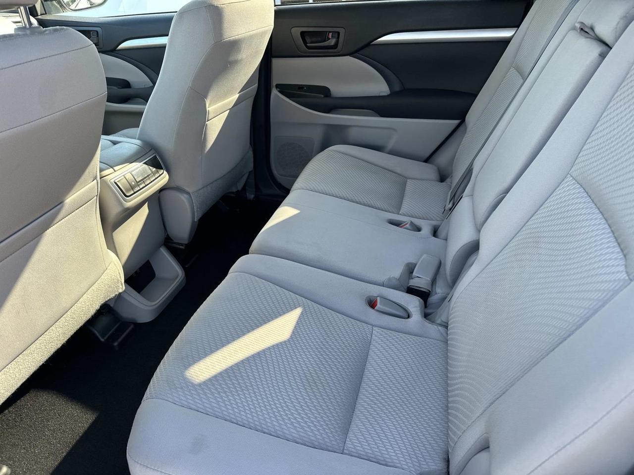 2017 Toyota Highlander LE Woodbridge VA