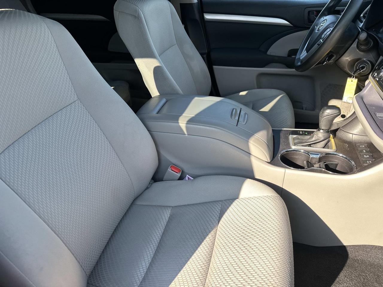 2017 Toyota Highlander LE Woodbridge VA
