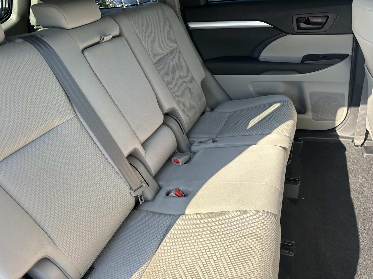 2017 Toyota Highlander LE Woodbridge VA