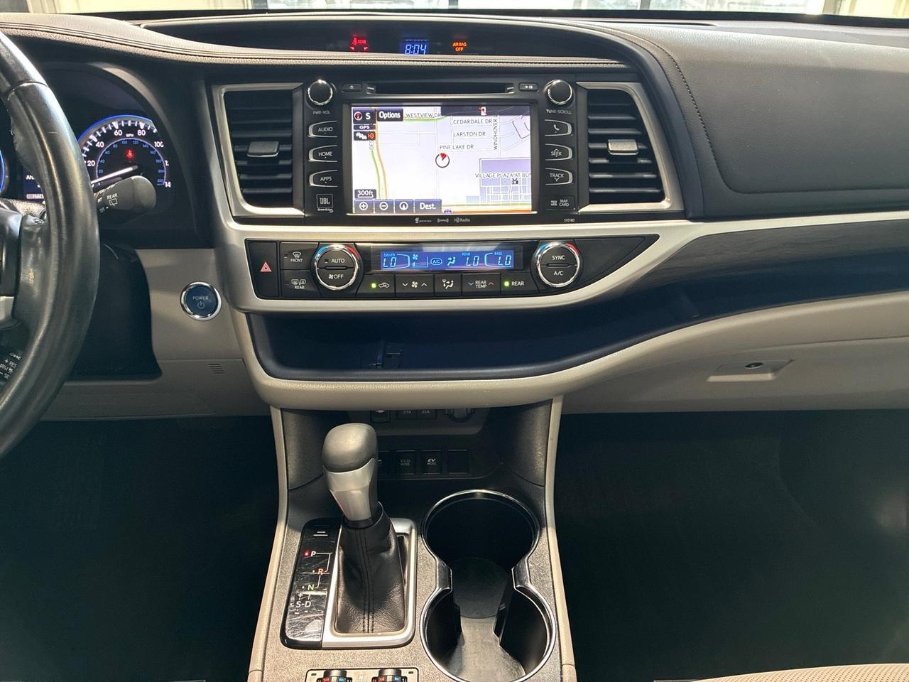 2017 Toyota Highlander Limited Hybrid, Buckets, Low Miles Houston TX 2017 Toyota Highlander Limited Hybrid, Buckets, Low Miles Houston TX