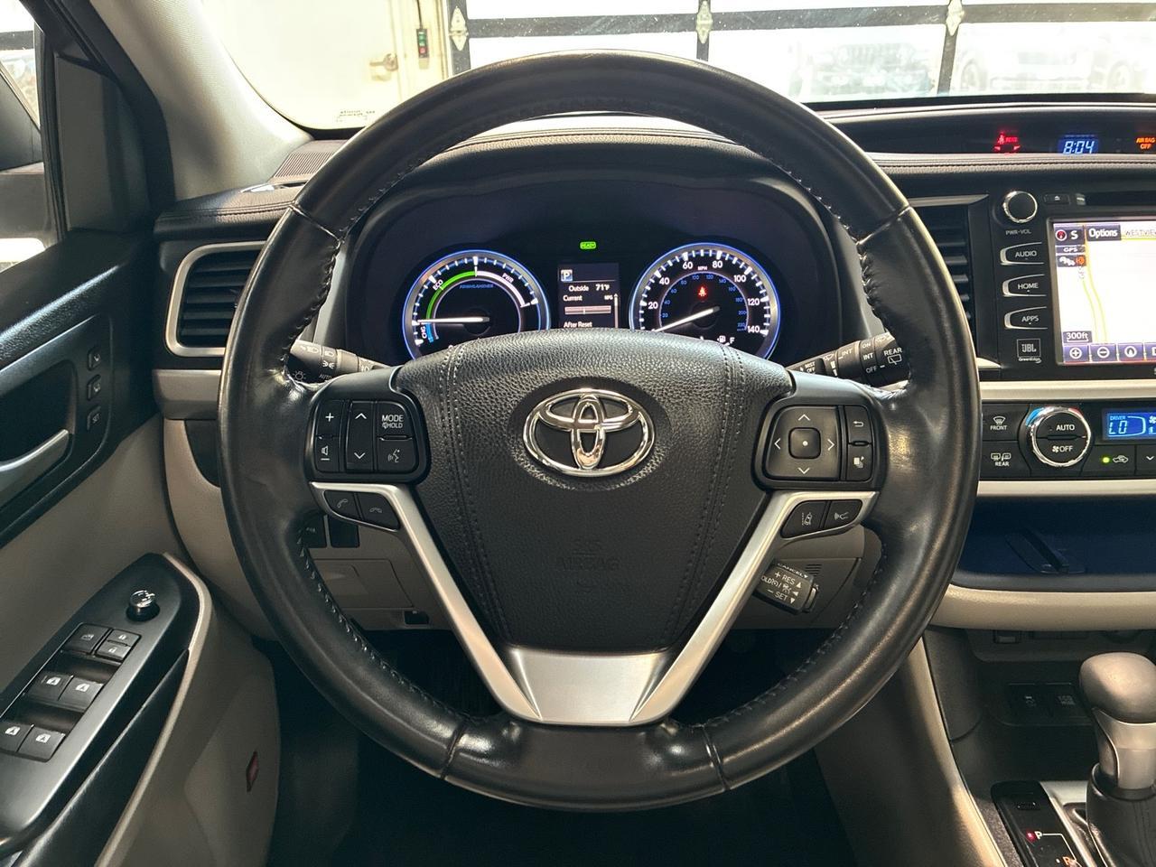 2017 Toyota Highlander Limited Hybrid, Buckets, Low Miles Houston TX 2017 Toyota Highlander Limited Hybrid, Buckets, Low Miles Houston TX