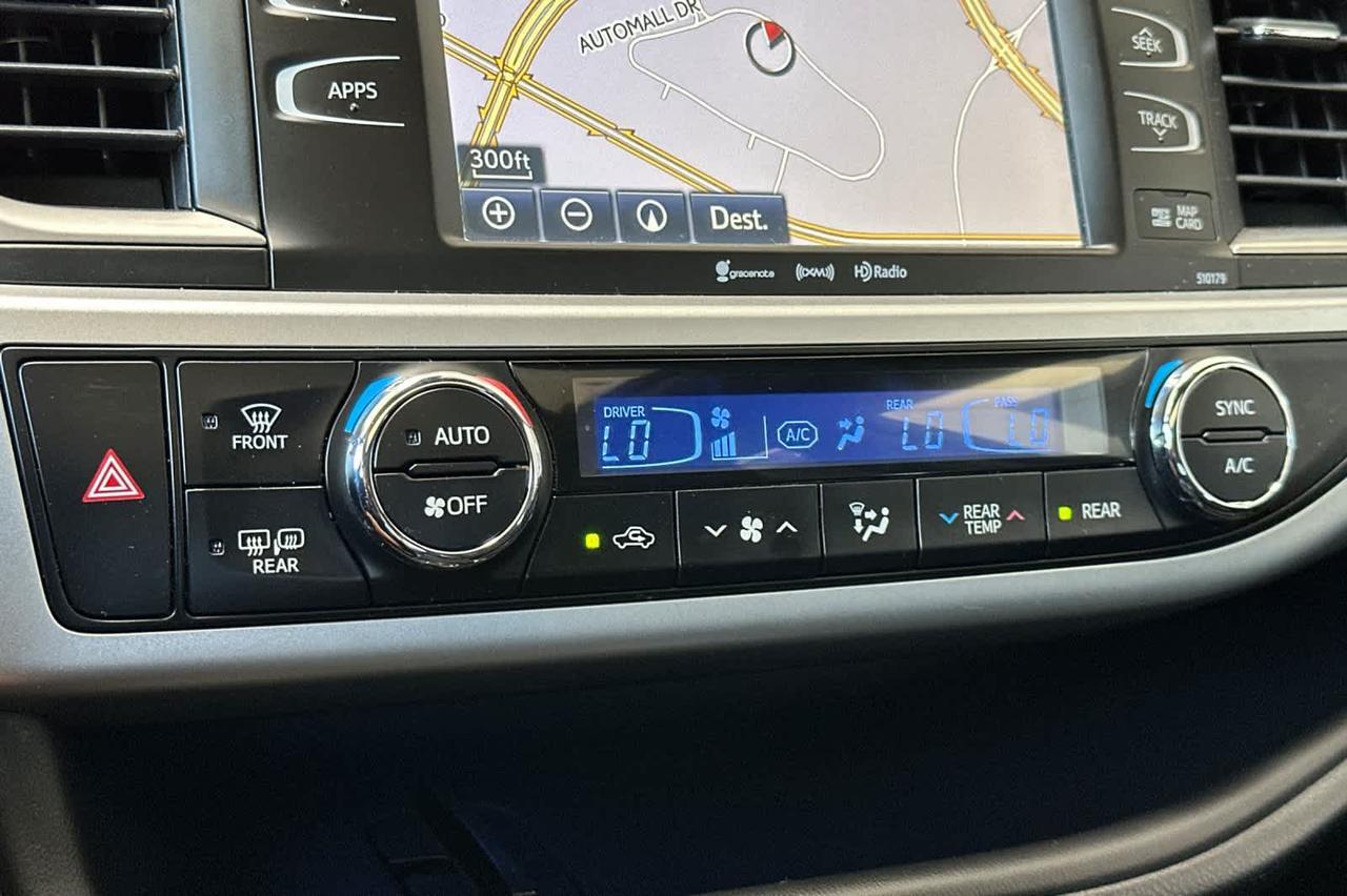 2017 Toyota Highlander SE Roseville CA