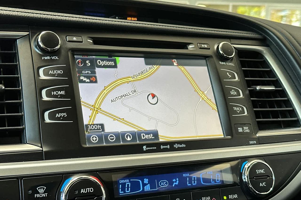 2017 Toyota Highlander SE Roseville CA