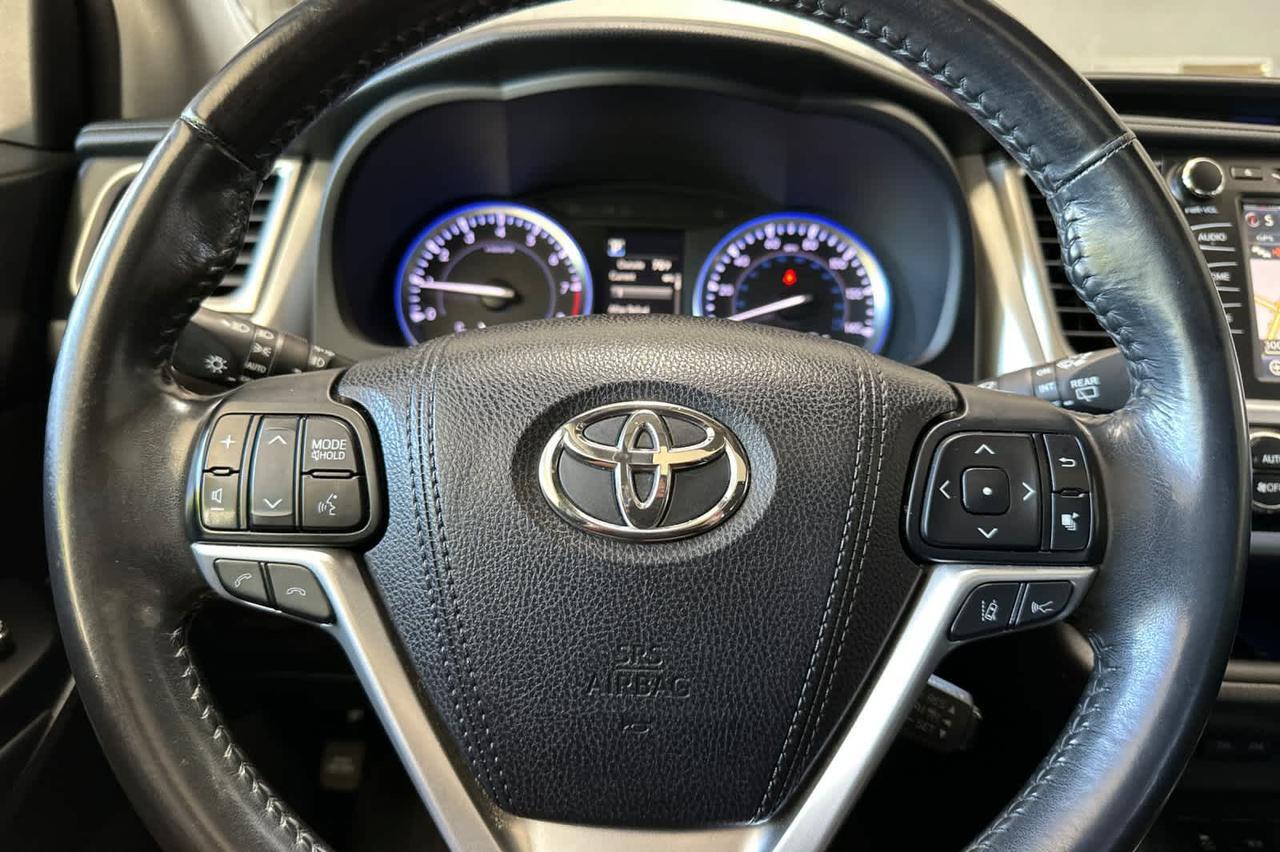 2017 Toyota Highlander SE Roseville CA