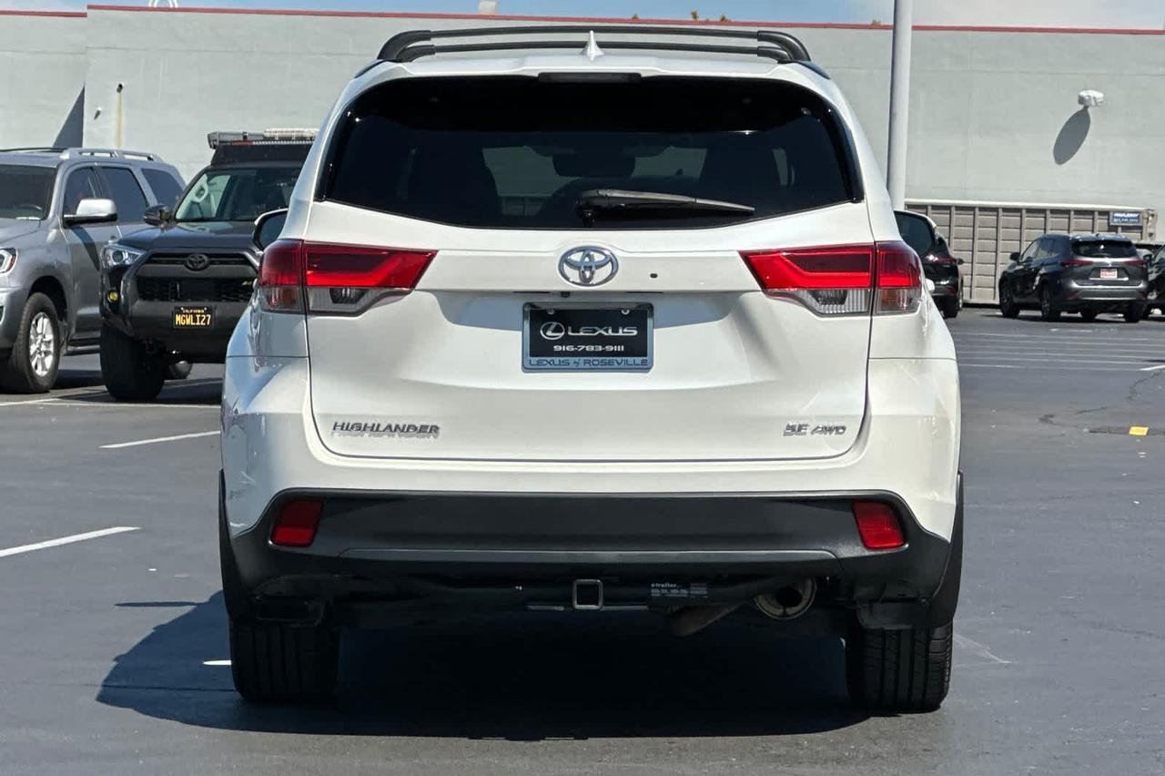 2017 Toyota Highlander SE Roseville CA