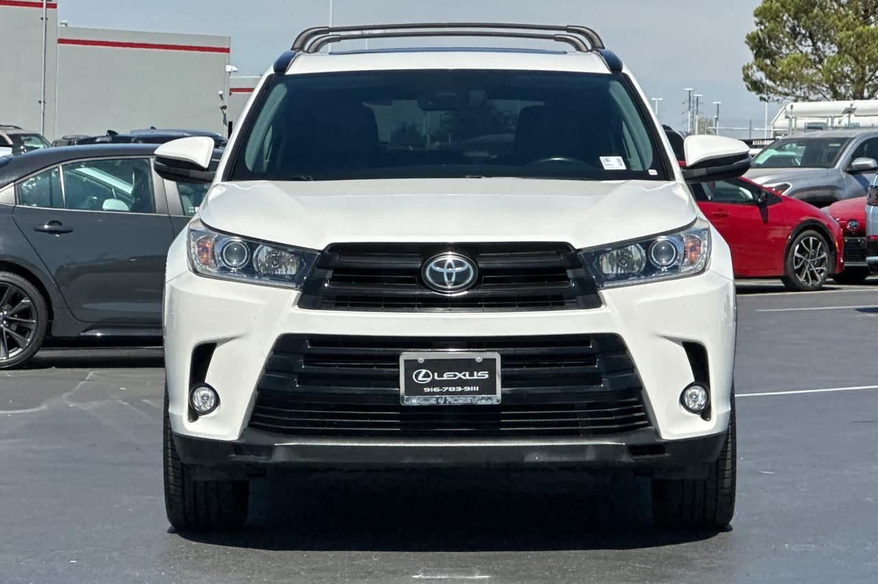 2017 Toyota Highlander SE Roseville CA