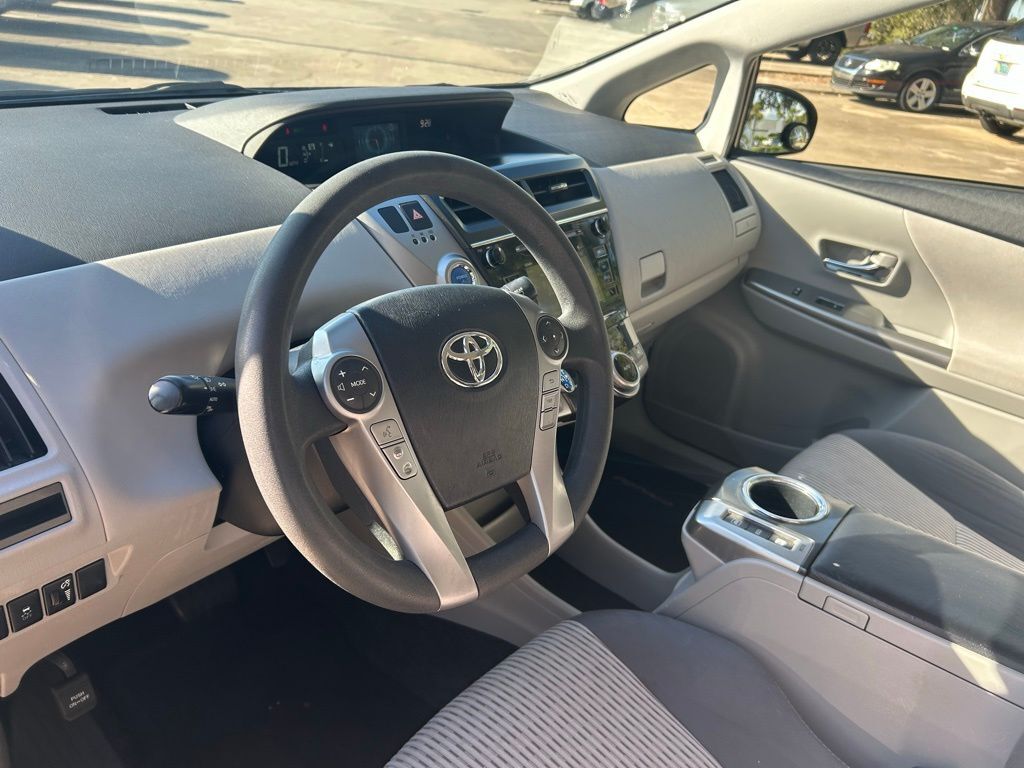 2017 Toyota Prius v Five Tampa FL