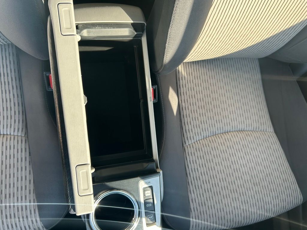 2017 Toyota Prius v Five Tampa FL